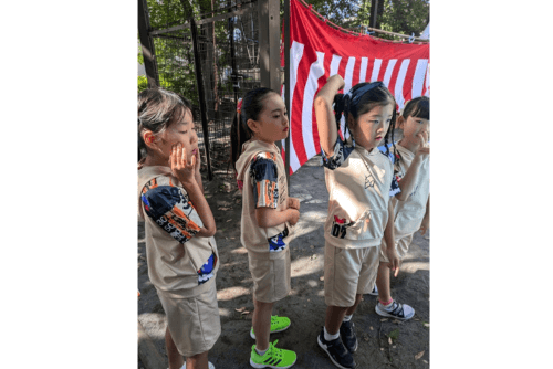 出番を待つヒップホップ小学生